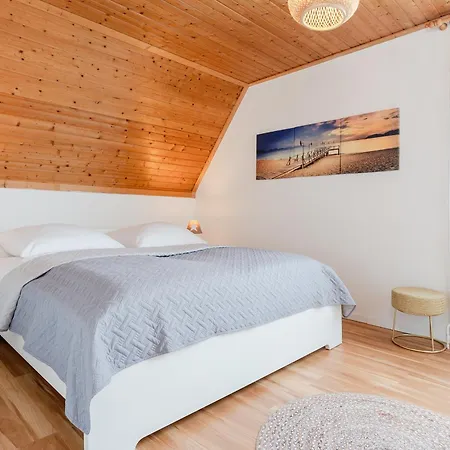 Aus-zeit Apartment