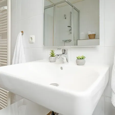 Steenkamp 32 Aus-zeit טימנדורפר שטרנד